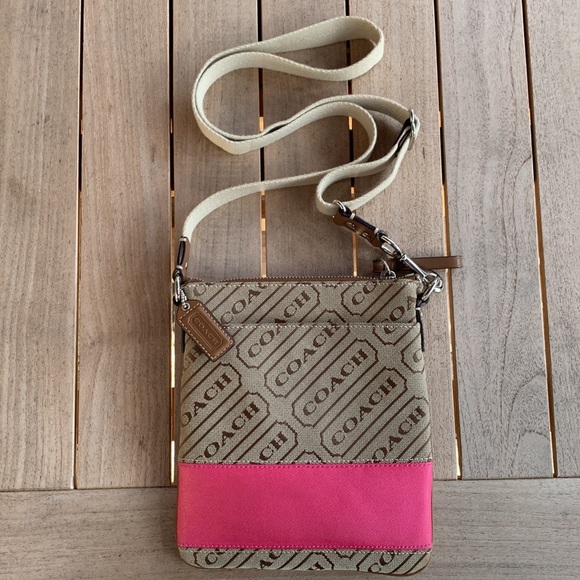 Coach Handbags - Coach crossbody